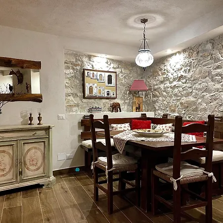 Pesculum Nel Borgo Holiday home Pescocostanzo