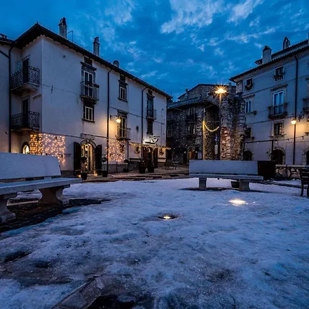 Dom wakacyjny Pesculum Nel Borgo